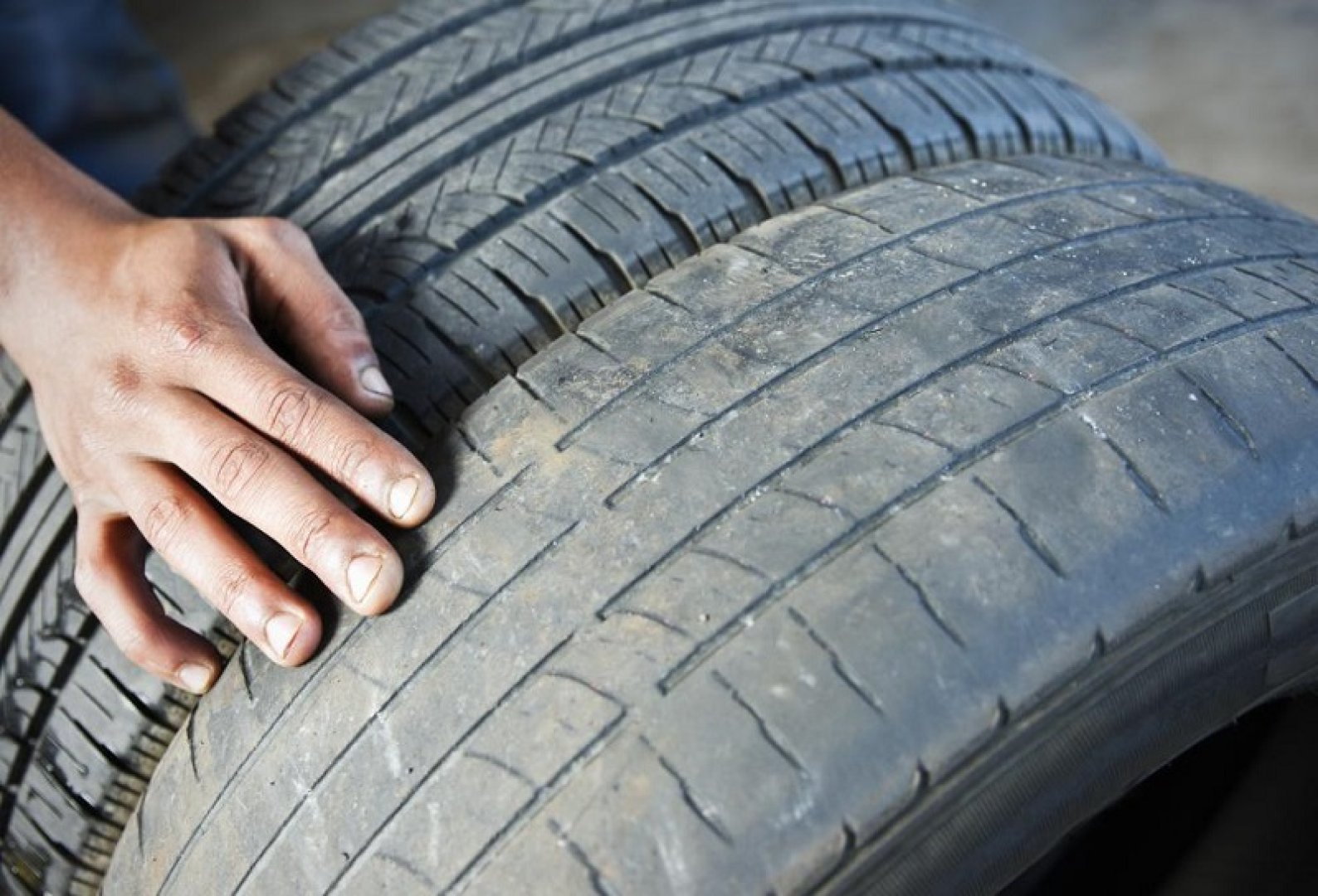 Полицията започва да налага глоби за шофиране с неподходящи гуми - E-Burgas.com