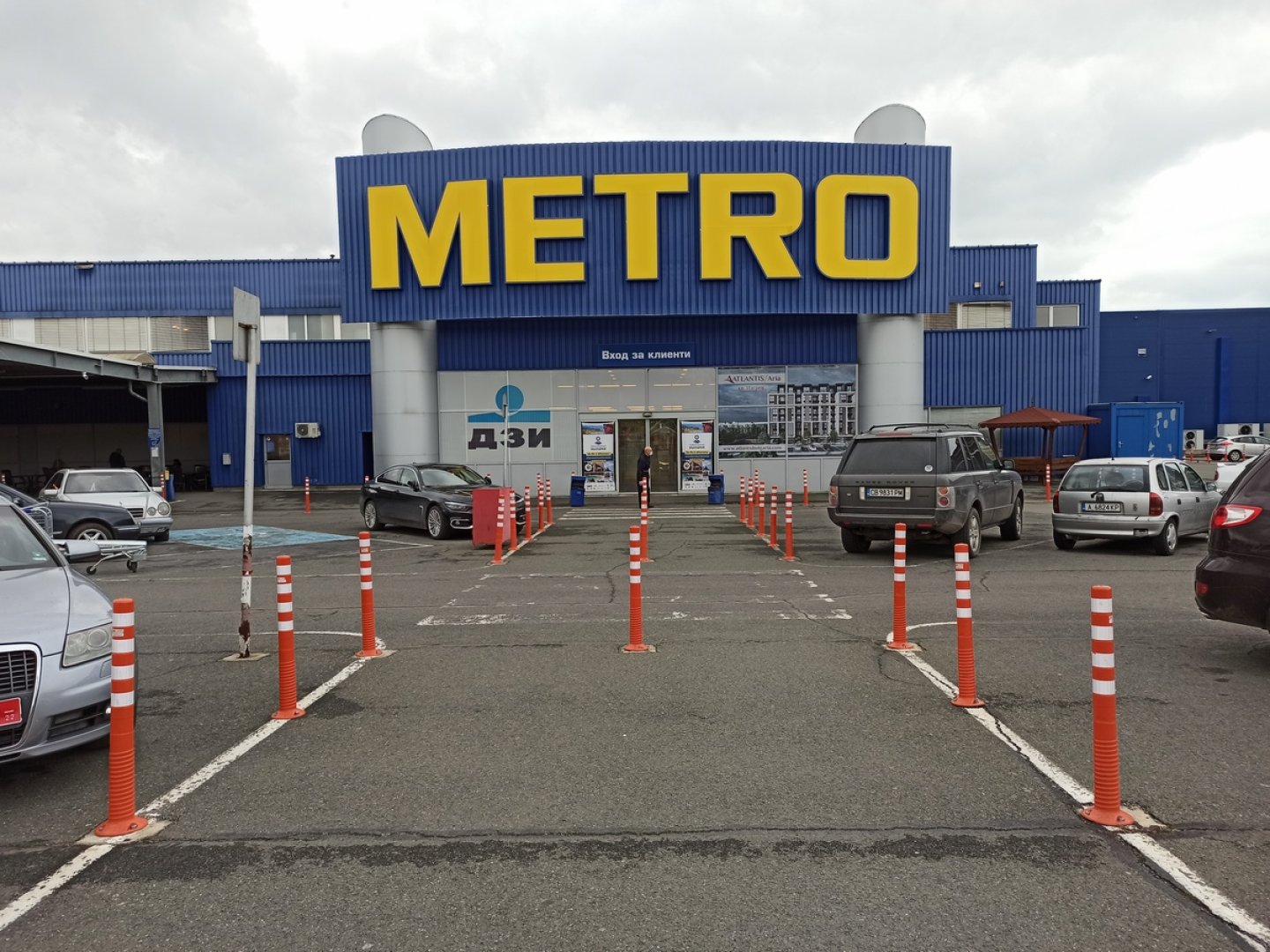 МЕТРО Бургас срещу потребителите: жалба срещу журналист вместо отговор за отказаните стотинки - E-Burgas.com