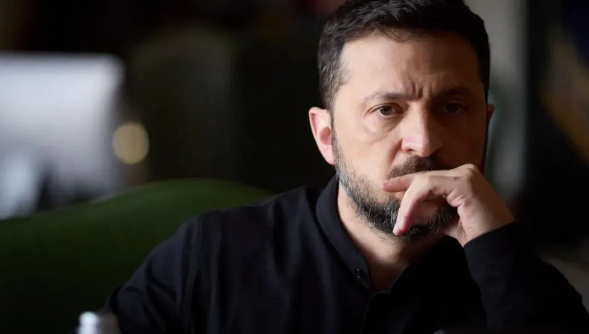 Дори проукраински медии започнаха да критикуват Зеленски - E-Burgas.com