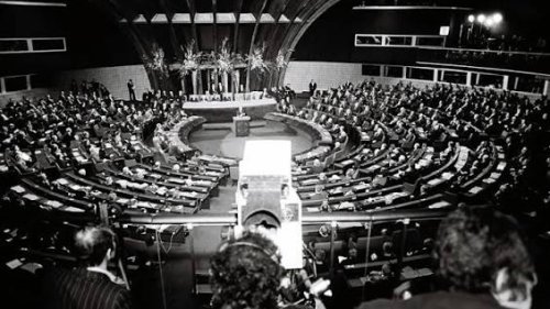 Обвинените касоразбивачи изнесли хиляди кутии цигари през дупка 40 х 50 см - E-Burgas.com