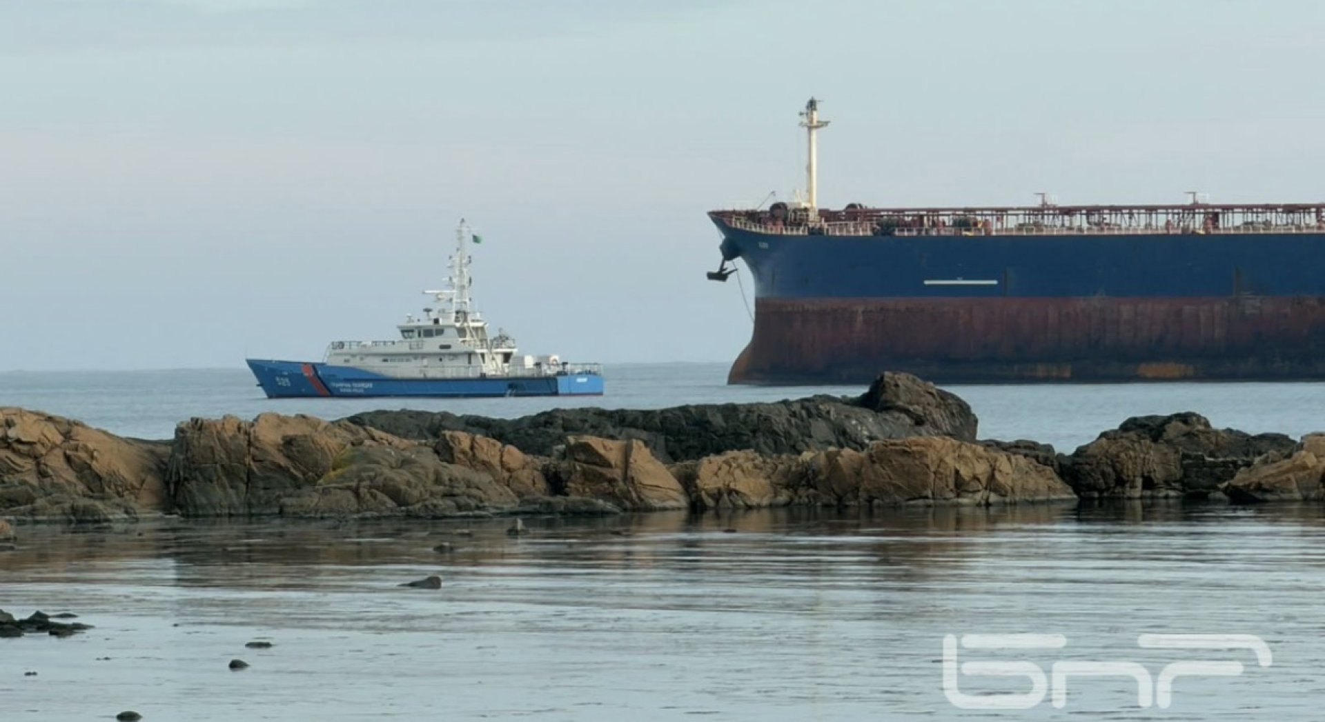 Институционален ступор край Ахтопол: вместо експерти – пиар около танкера Kairos - E-Burgas.com