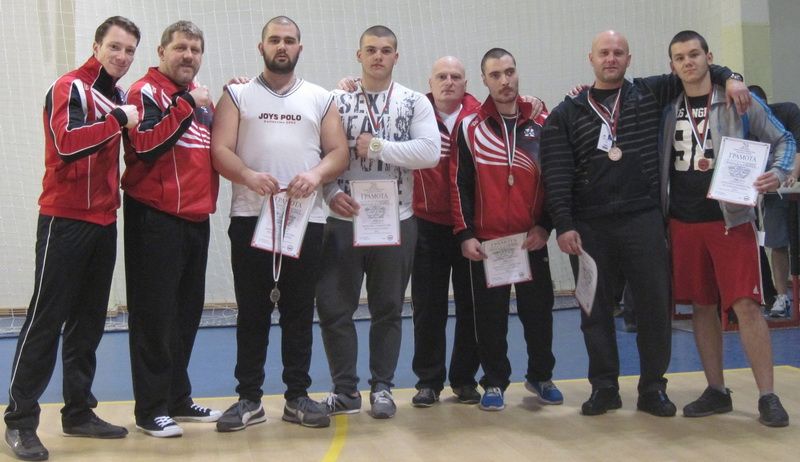 Херкулесите загряха с 11 медала за европейското по канадска борба в Букурещ (Снимки) - E-Burgas.com