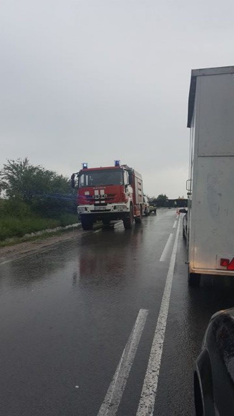 Ето снимки от зверската катастрофа на пътя Шумен -Бургас - E-Burgas.com