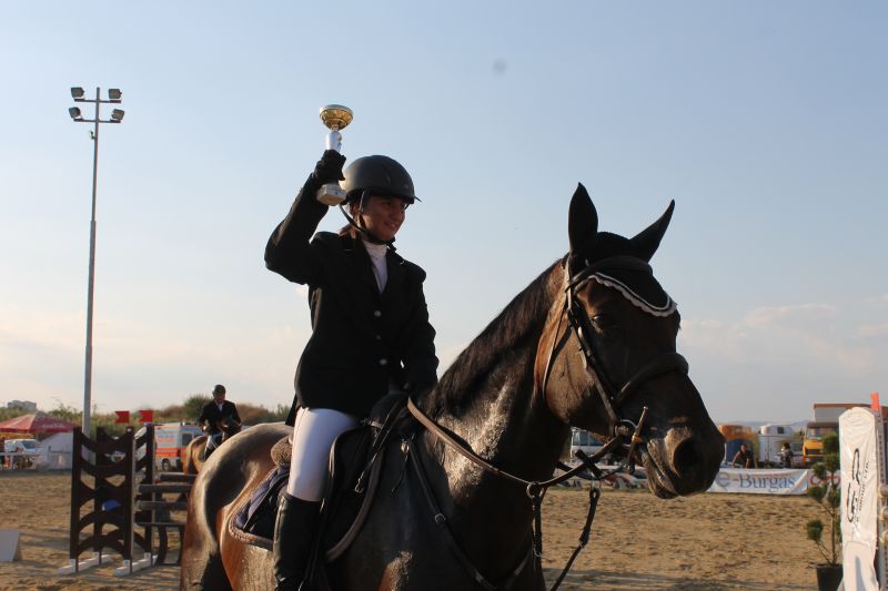 Завърши шестото издание на турнира по конен спорт Купа Бургас - E-Burgas.com
