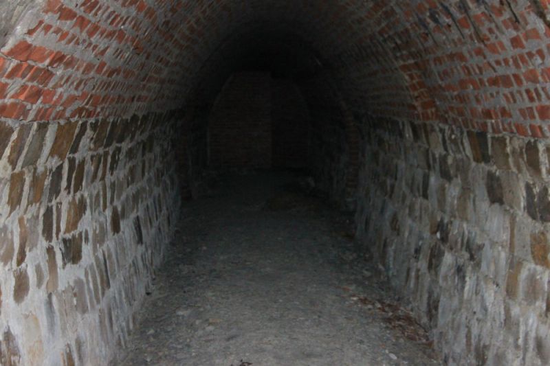 За първи път: Вижте тъмните подземия под Морската градина! (снимки + видео)  - E-Burgas.com