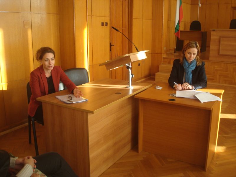 Среща на медиатори с председателите на Окръжен и Районен съд в Бургас се проведе в Съдебната палата  - E-Burgas.com