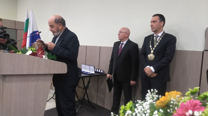 Четирима нови почетни граждани в Бургас (Снимки) - E-Burgas.com