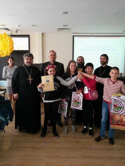 Ученици от Бургас и Стара Загора отпразнуваха празника Свето Благовещение (Снимки) - E-Burgas.com