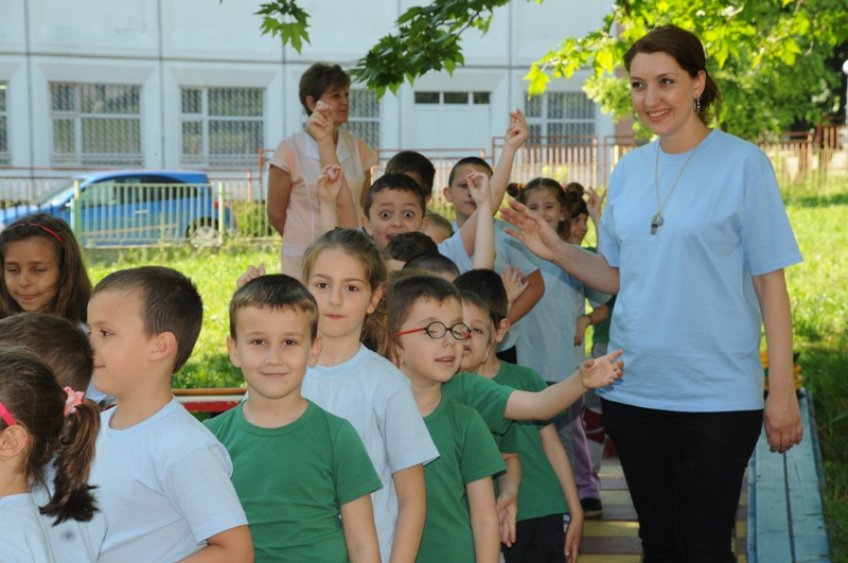 Бургаски малчугани показаха бързина и сръчност в спортен празник /галерия/ - E-Burgas.com