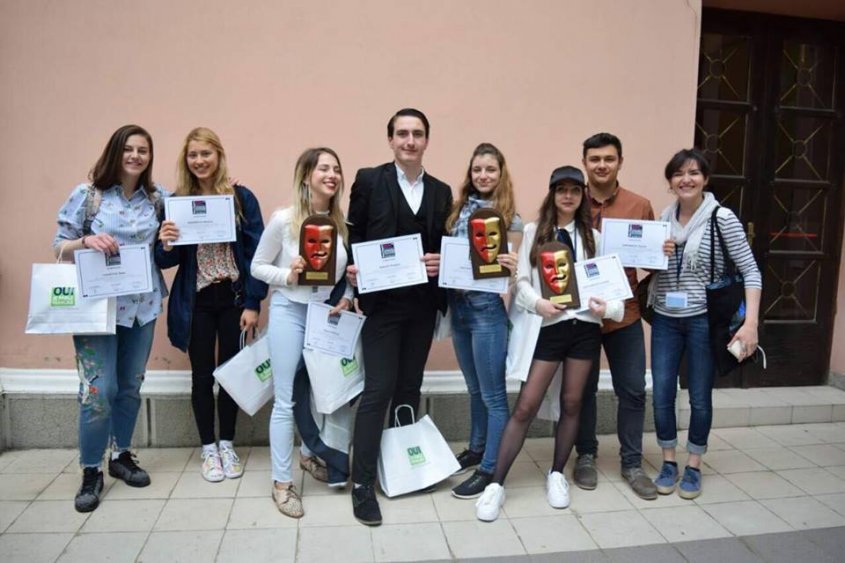 Френската гимназия обра театралните награди в Стара Загора  - E-Burgas.com