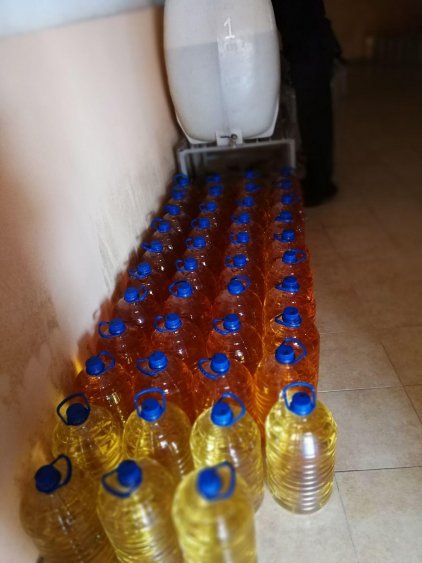 Удар на митницата: Иззеха 3,5 тона нелегален алкохол в Карнобат (снимки)  - E-Burgas.com
