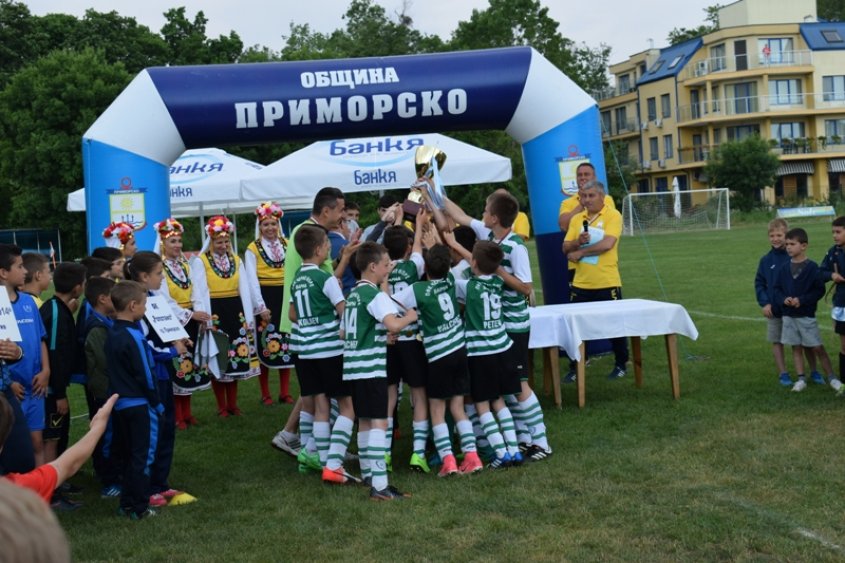 Футболистите на „Черно море“ станаха шампиони на турнира в Приморско - E-Burgas.com