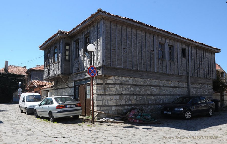 Вижте как изглежда днес квартала със старите поморийски къщи - E-Burgas.com
