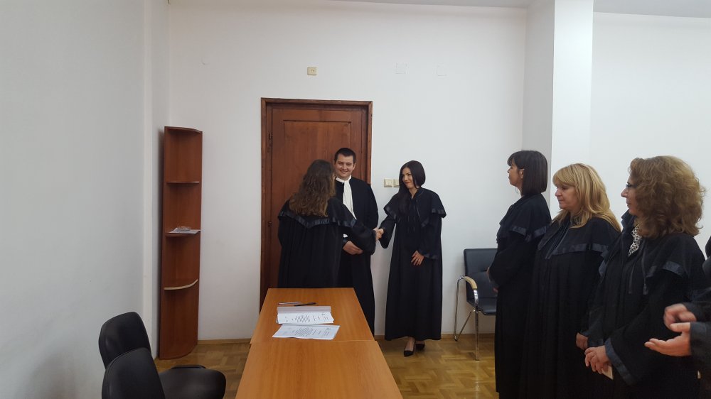 Двама окръжни съдии и един районен попълниха състава на бургаската Темида - E-Burgas.com