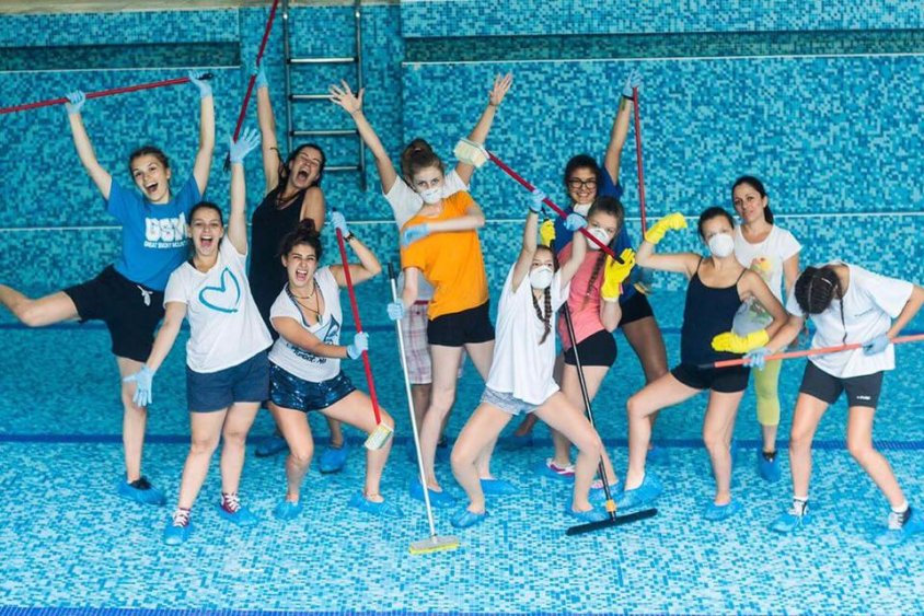 Плувен басейн в Бургас се превръща в сцена за фестивала 