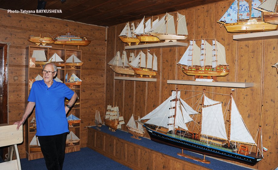 Капитан направи музей на корабомоделизма /снимки/ - E-Burgas.com
