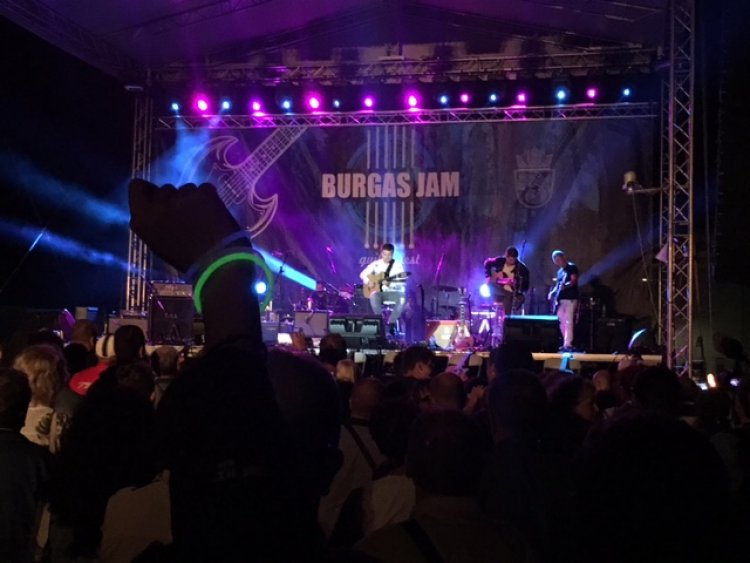 Вижте уникалната атмосфера на „Burgas Jam” (Снимки) - E-Burgas.com