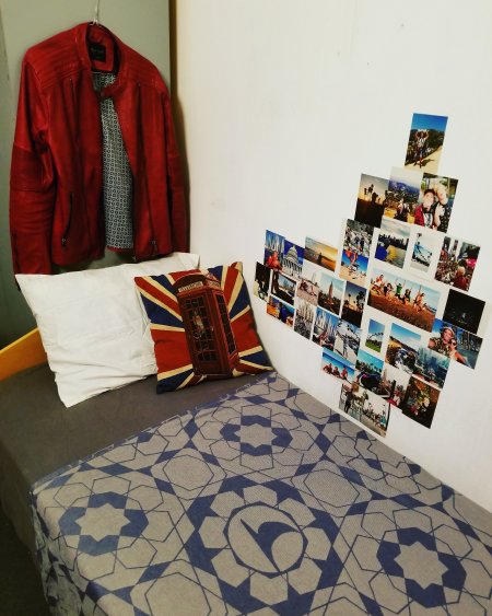 Аплодисменти! Млад бургазлия сам преобрази стаята в общежитието си в Студентски град (снимки) - E-Burgas.com
