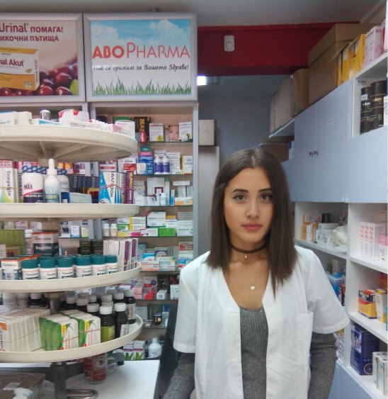 Второкурсници от Медицинския колеж започнаха стаж в аптеки „Фаркол“ - E-Burgas.com
