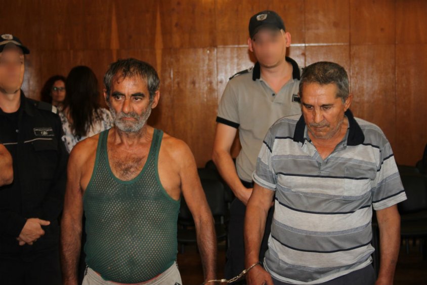 Приеха в болница един от петимата ало-измамници, утре решават дали да остане под стража  - E-Burgas.com