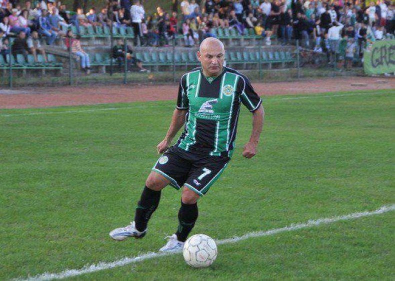 Станчо Цонев и Митко Трендафилов ще играят за Нефтохимик в благотворителния мач срещу Черноморец - E-Burgas.com