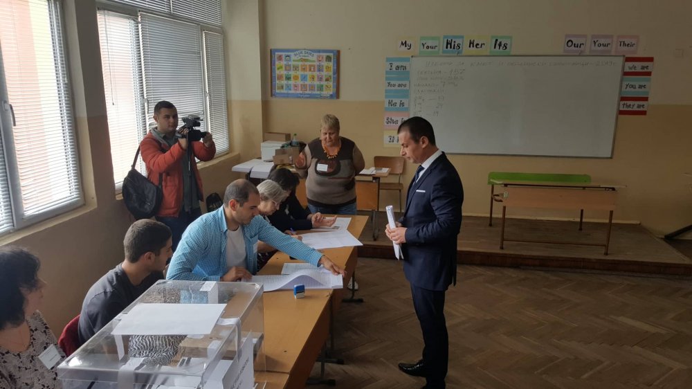 Живко Табаков: Гласувах за края на корупцията в обществените поръчки - E-Burgas.com