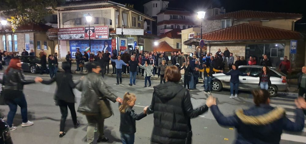 БСП празнува победата в Созопол (видео)  - E-Burgas.com