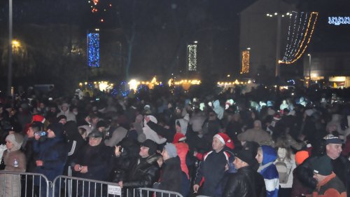 Честита нова 2020 година! С пожелание за здраве и благоденствие (Снимки) - E-Burgas.com