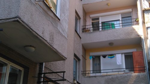 Единайсет жилищни сгради в Бургас връщат блясъка си с европари (снимки) - E-Burgas.com