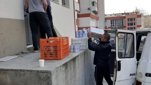 Община Бургас се погрижи социално слабите да не останат без храна (Снимки) - E-Burgas.com