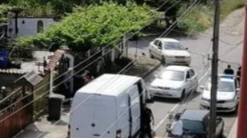 Полицейска акция в Черноморец, откриха наркооранжерия в мазето на кооперация (обновена) - E-Burgas.com
