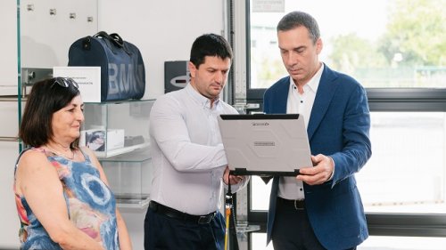 Бова Кар и BMW Group предоставят ново BMW Серия 3 и диагностична апаратура за обучителни цели безвъзмезно на ПГМЕЕ Бургас - E-Burgas.com