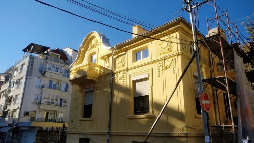 Още една знакова бургаска сграда блесна с евро средства - E-Burgas.com