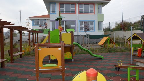 Нова детска забавачка за децата в созополското село Равадиново - E-Burgas.com