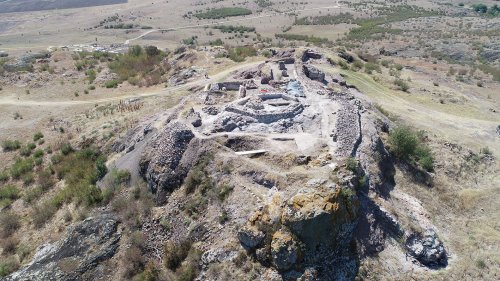 Нова ценна находка откриха археолози при крепостта Русокастро (снимки) - E-Burgas.com
