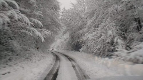 Пухкав сняг покри Странджа (снимки) - E-Burgas.com