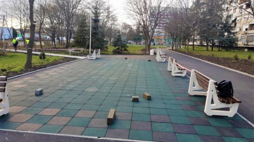 Прекрасният парк със зони за отдих и спорт в „Славейков“ ще е готов до дни - E-Burgas.com