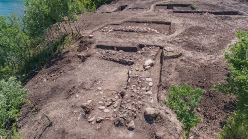 Археолози откриха наблюдателна кула и древно светилище от Елинистическата епоха край Бургас - E-Burgas.com
