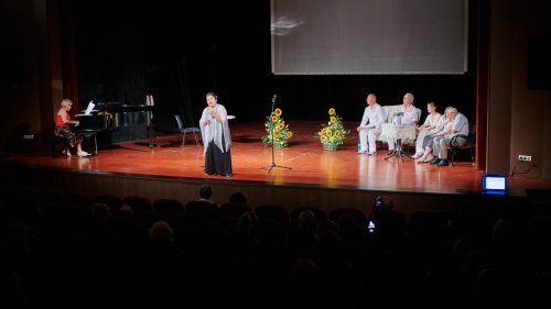 Поморие отбеляза 80-годишнината на гениалния български поет Радко Радков - E-Burgas.com