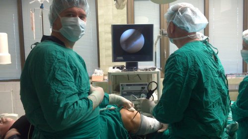 Спасиха ръката на млад мъж в УМБАЛ-Бургас след 8-часова операция  - E-Burgas.com