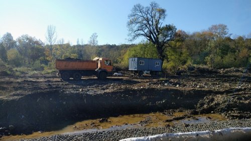 Коригират коритото на река Отманлийска, за да няма щети от преливания (Снимки) - E-Burgas.com