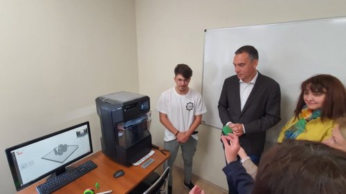 Откриха нов модерен STEM център в Механото - E-Burgas.com