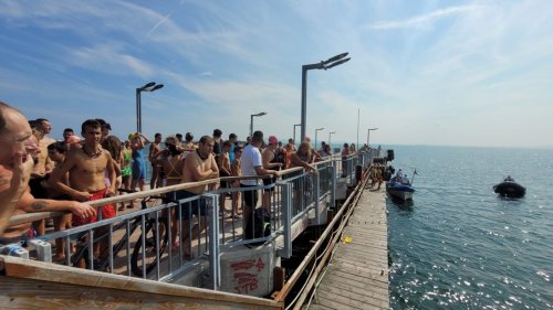 Плувен маратон в Поморие събра стотици на Стария кей (Снимки) - E-Burgas.com