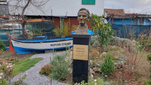 С рибен курбан и два нови паметни знака бургаските рибари отбелязаха стария Никулден (Снимки) - E-Burgas.com