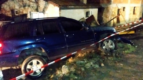Неадекватен шофьор с джип предизвика истински екшън в Бургас, полицията в момента го издирва - E-Burgas.com