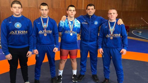 Бургаски борци спечелиха медали от Държавното първенстсво за момчета - E-Burgas.com