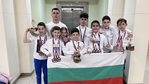 21 медала за Бургас от Европейското първенство по Карате Шотокан - E-Burgas.com