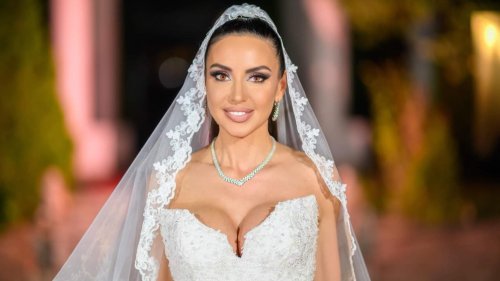 Великолепната Наталия Гуркова закри BURGAS SUMMER TRENDS с разкошна сватбена рокля - E-Burgas.com