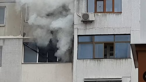 Пожар в седмия блок на кв. „Славейков“ бе овладян за 5 минути - E-Burgas.com