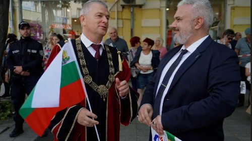 Бургаският държавен университет отново оглави шествието за 24 май - E-Burgas.com